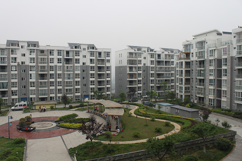 小區廣場(chǎng)